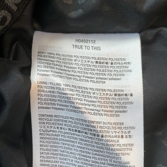 Volcom Women’s Ashler Insulated Snow Jacket - Picture 4 of 6